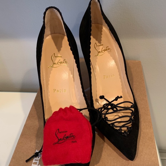 Christian Louboutin Scallop Pump - Picture 5 of 7